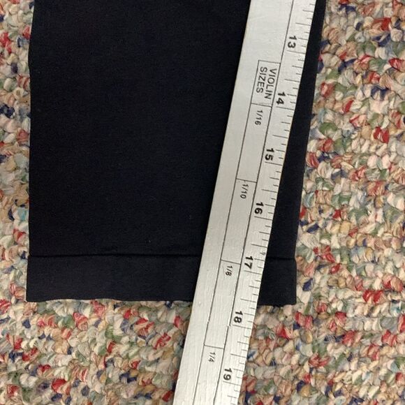 Soma Black Seamless Slimming Compression Capri Cropped Leggings Size M - Picture 9 of 9